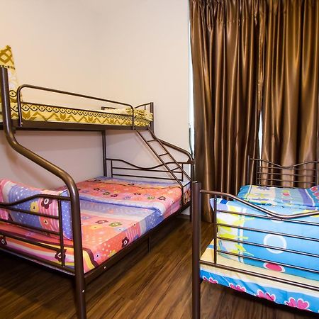 Tropicana Homestay ムアル エクステリア 写真