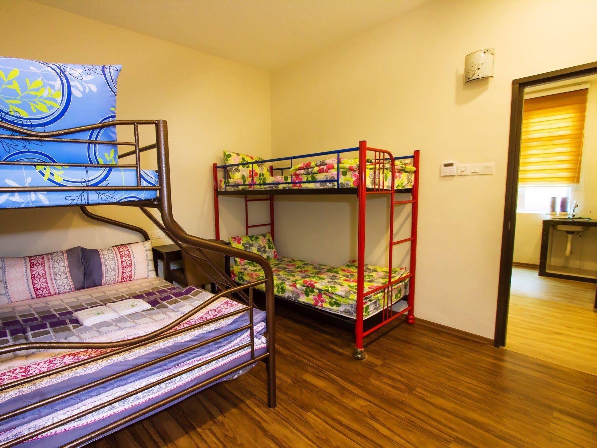 Tropicana Homestay ムアル エクステリア 写真