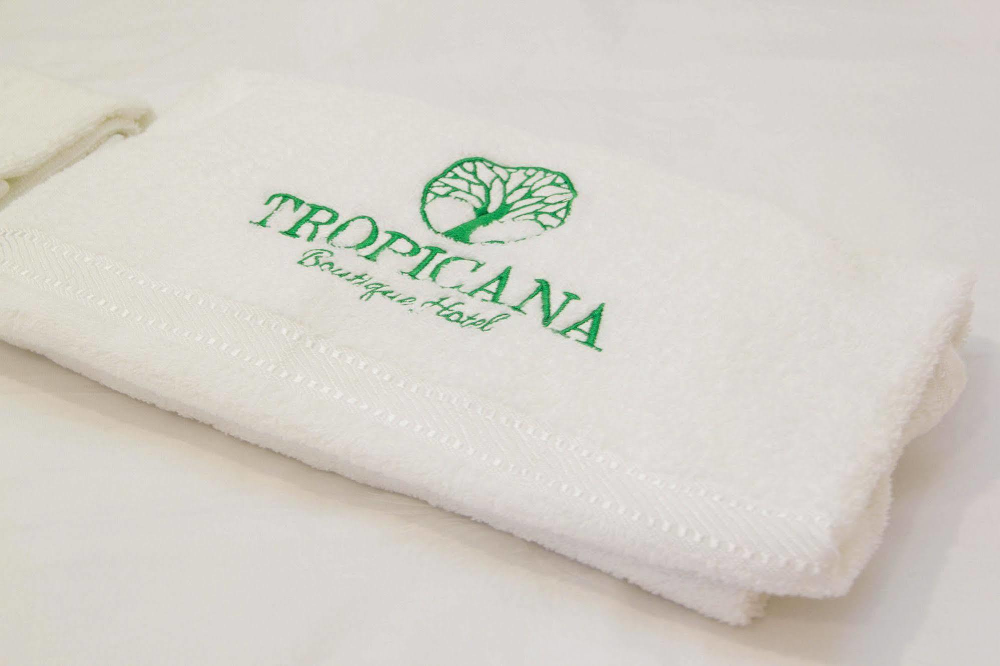Tropicana Homestay ムアル エクステリア 写真